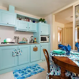 Apartamento Heaven San Marco 1 E 2, The Elegant A Stone S Throw From St S Square, Venecia