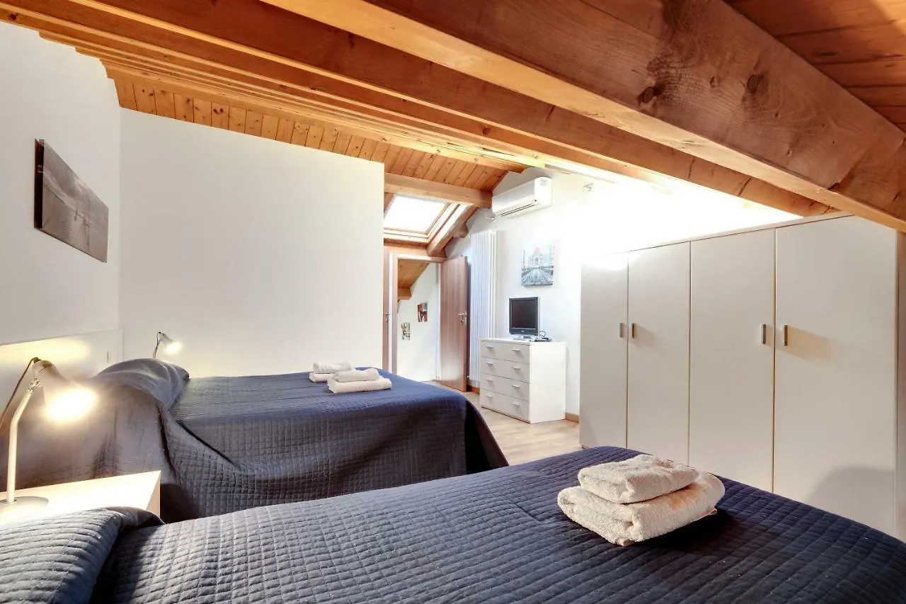 Lagoon Apartment Venice 0*,